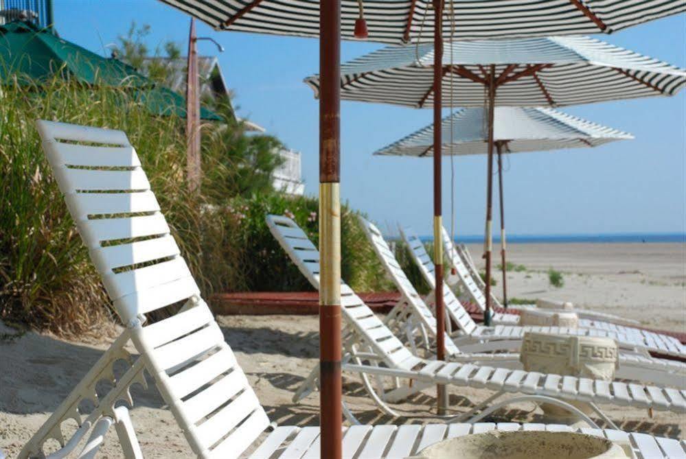 Desoto Beach Gardens Tybee Island Bagian luar foto